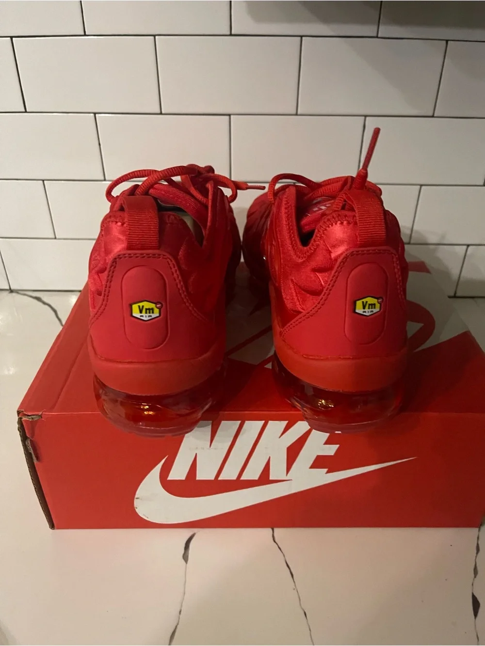 Mens Vapor Max Plus Size 9.